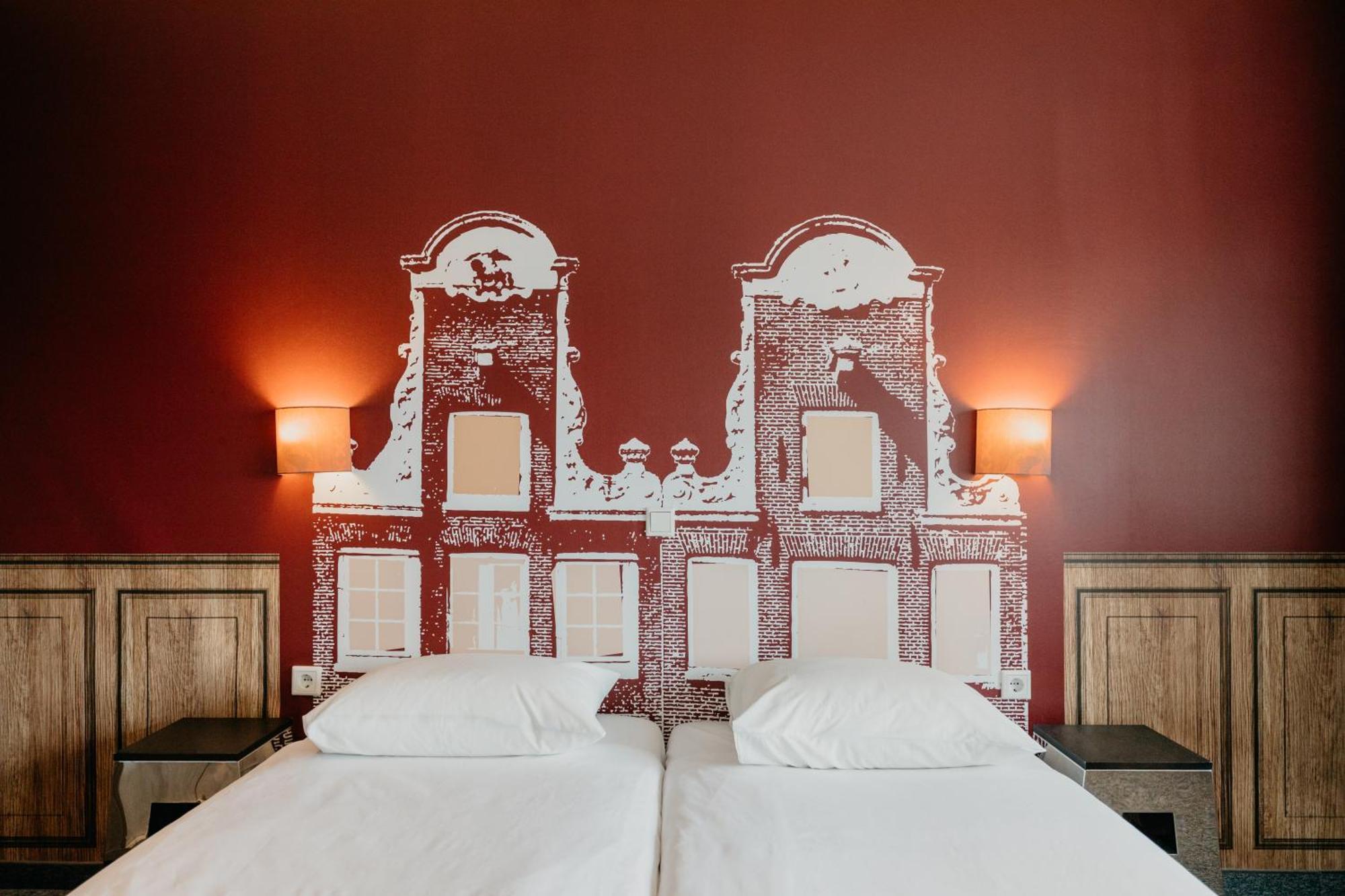 Id Hotel